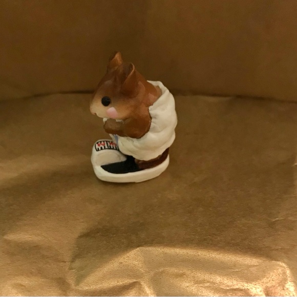 Wee Forest Folk- “Just Checking” -Retired - Picture 3 of 7